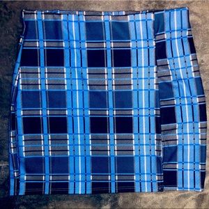 Blue pattern mini skirt